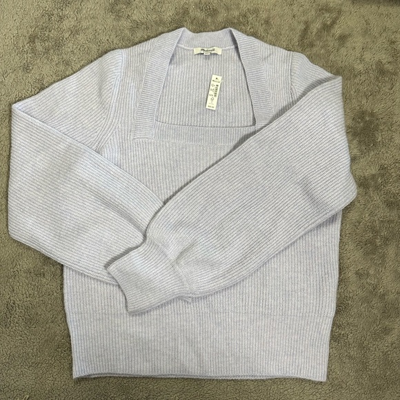 L7 Melwood Square-Neck Sweater in Coziest Yarn - Picture 6 of 6